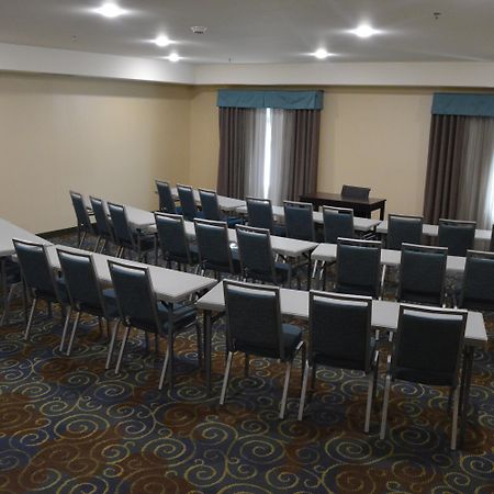 Holiday Inn Express Yorkton East By Ihg Eksteriør billede