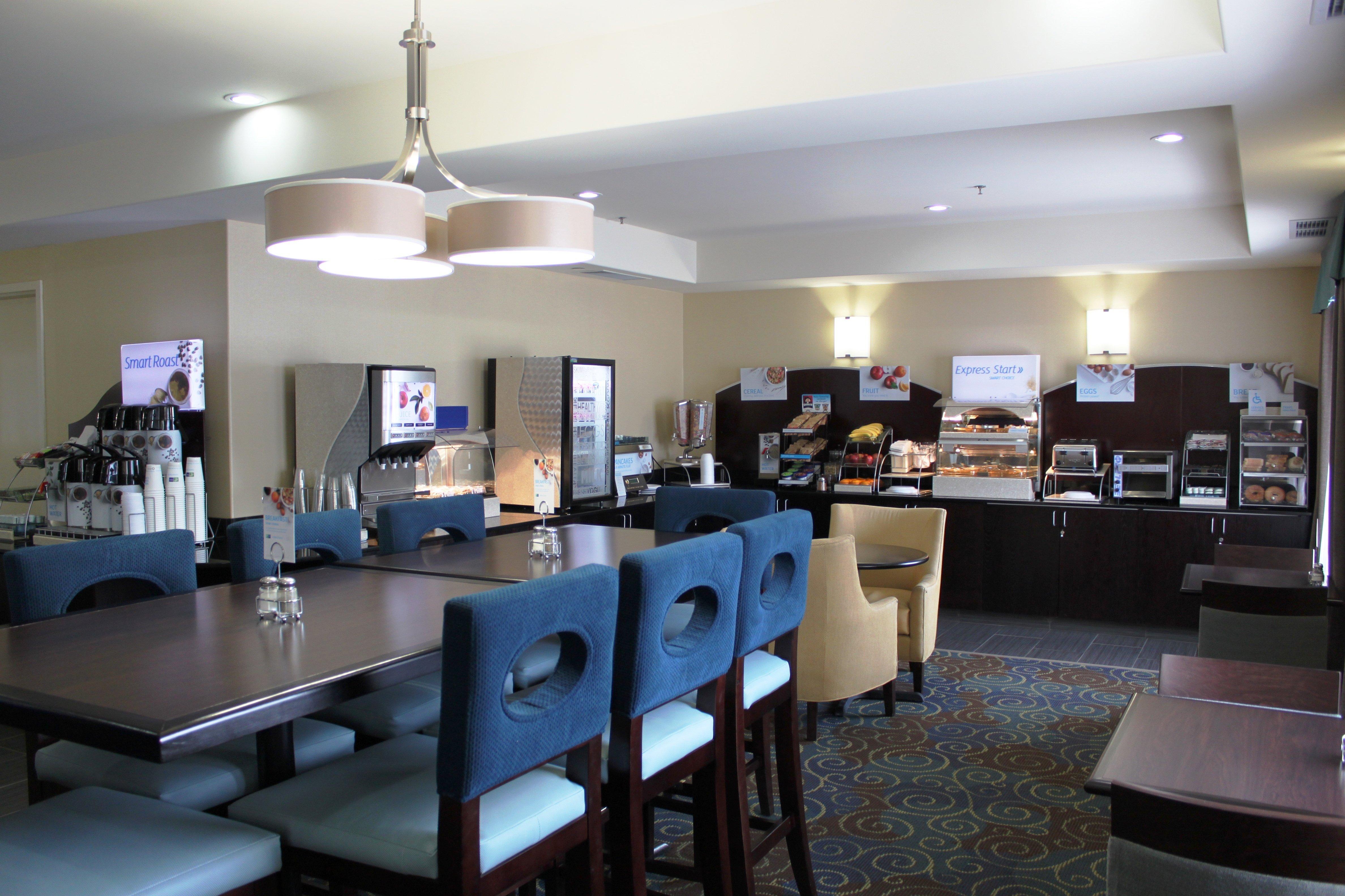 Holiday Inn Express Yorkton East By Ihg Eksteriør billede