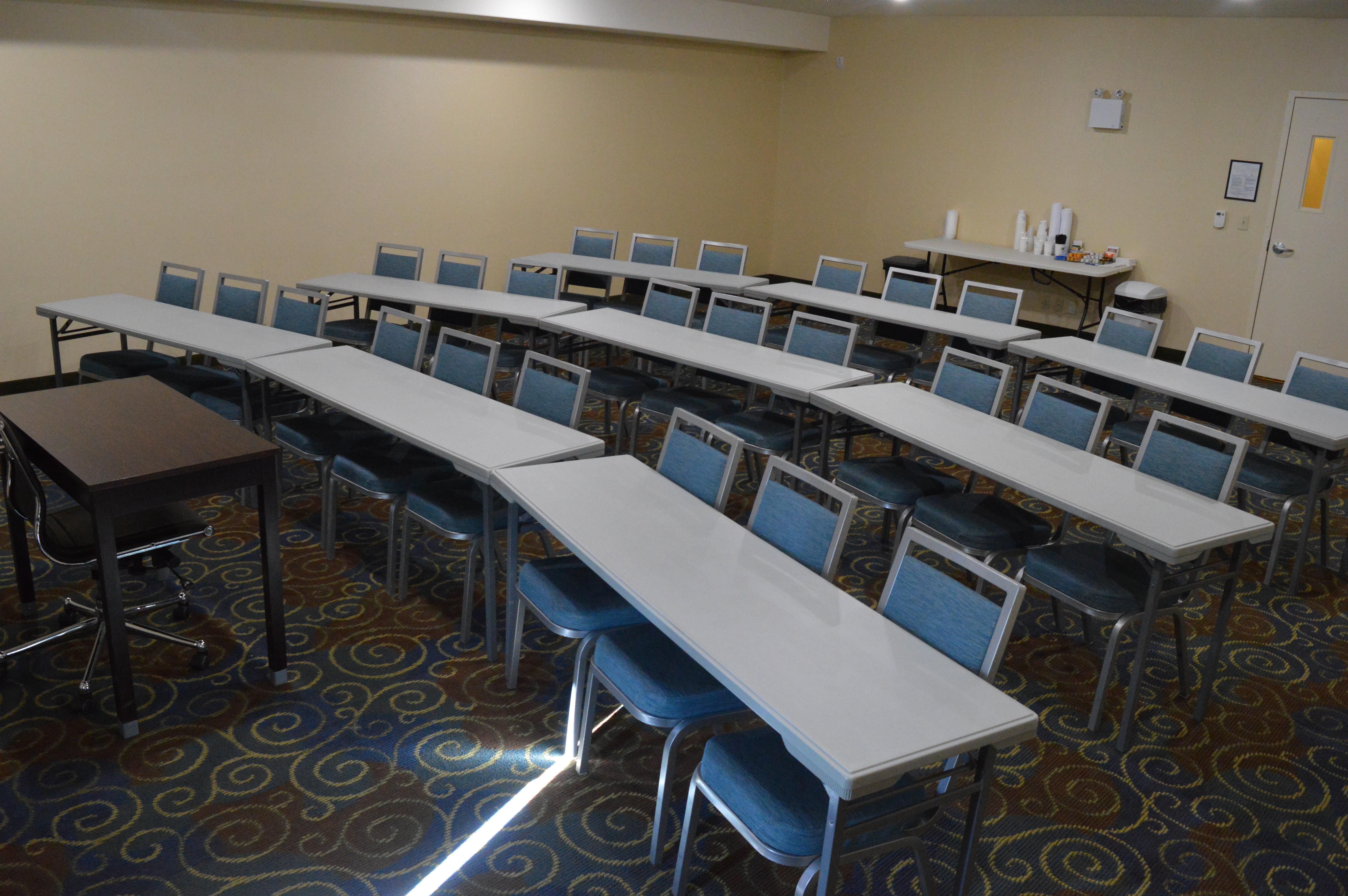 Holiday Inn Express Yorkton East By Ihg Eksteriør billede