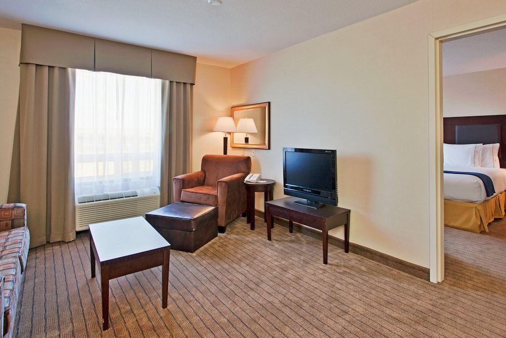 Holiday Inn Express Yorkton East By Ihg Eksteriør billede