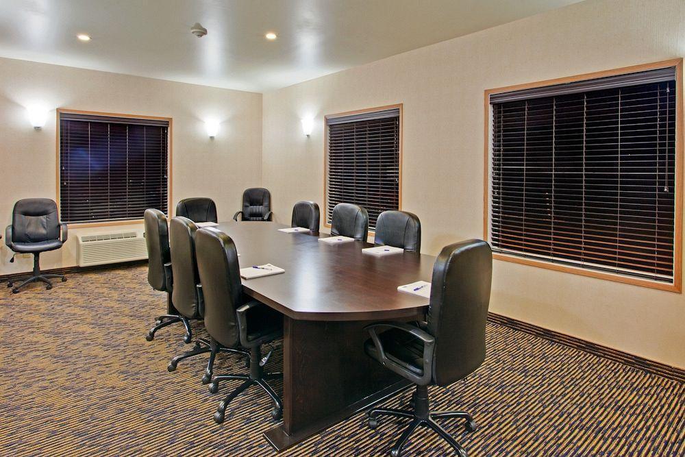 Holiday Inn Express Yorkton East By Ihg Eksteriør billede